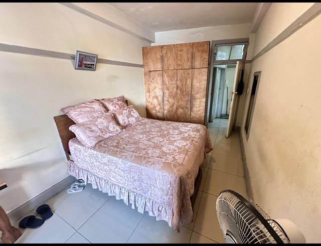 1.5 BEDROOM FLAT FOR SALE IN SOUTH BEACH